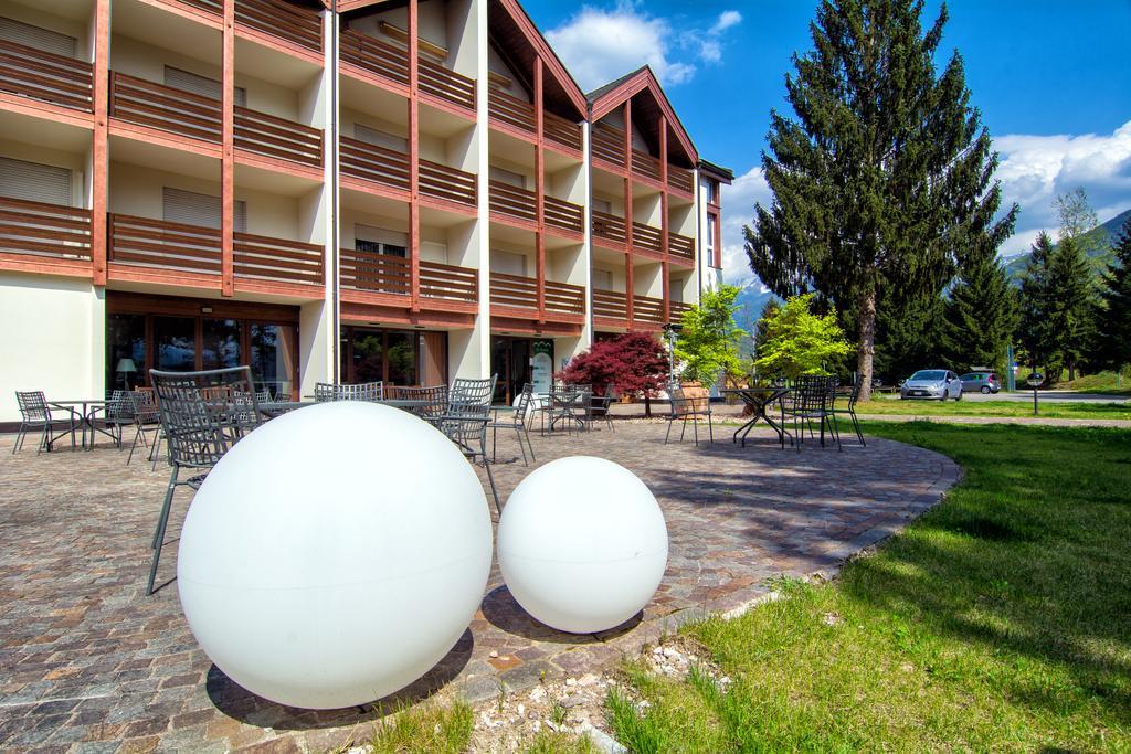 Al Ponte Garni Hotell Pergine Valsugana Eksteriør bilde