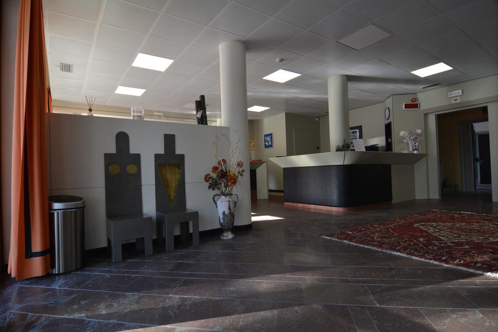 Al Ponte Garni Hotell Pergine Valsugana Eksteriør bilde